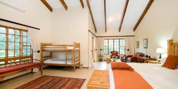 Lupus Den Country House B&B Sunland Exterior photo